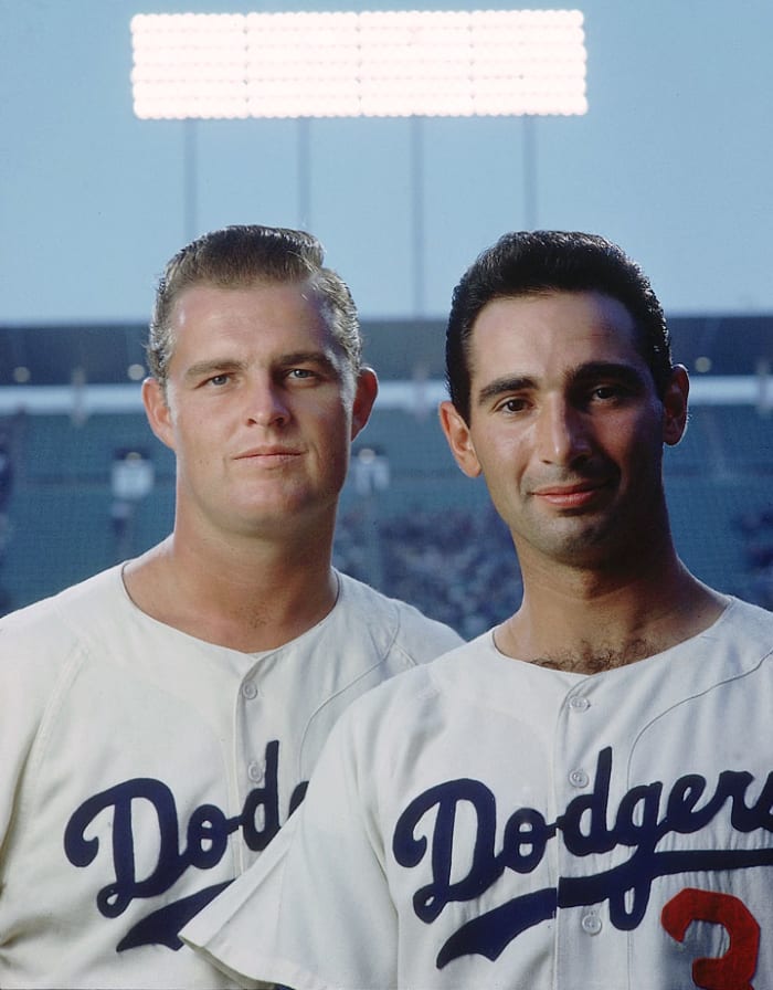 1962-Sandy-Koufax-Don-Drysdale-001093304.jpg